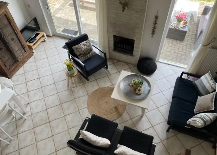 En Duinen 331 Omheinde Tuin * 줄리아나도르프