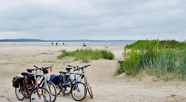 En Duinen 331 Omheinde Tuin 줄리아나도르프