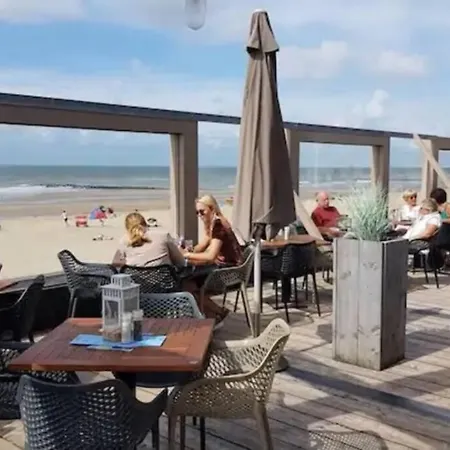 En Duinen 331 Omheinde Tuin 度假居